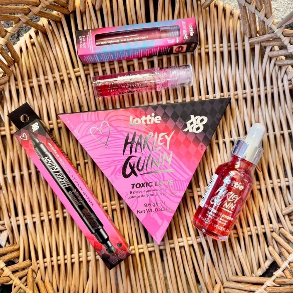Lottie London Harley Quinn Makeup Set